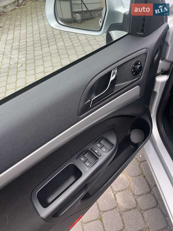 Универсал Skoda Octavia 2011 в Виннице