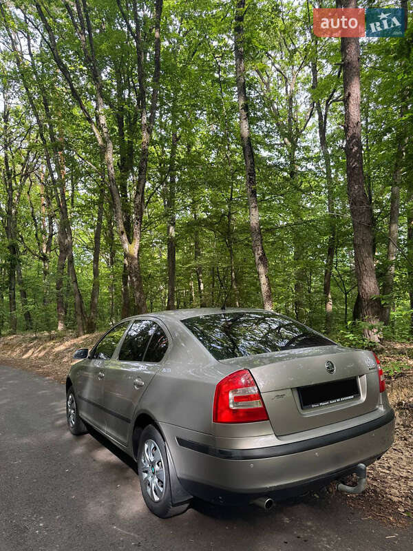 Лифтбек Skoda Octavia 2007 в Мукачево