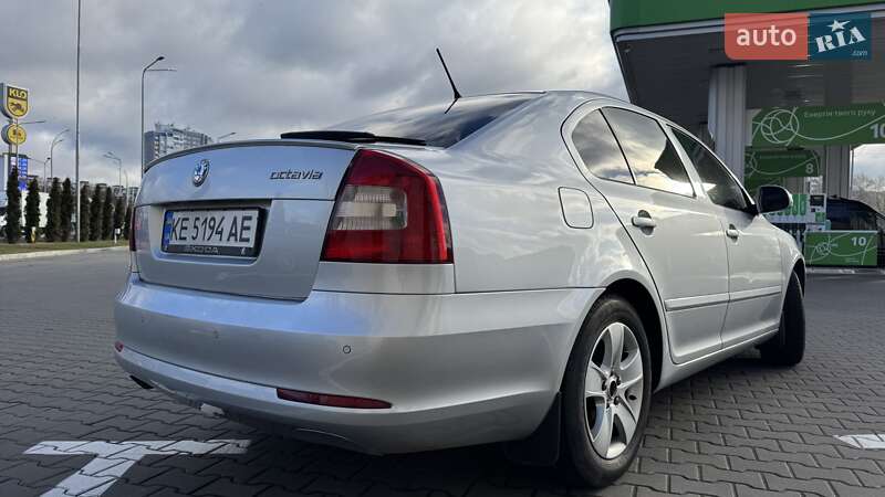 Лифтбек Skoda Octavia 2011 в Киеве