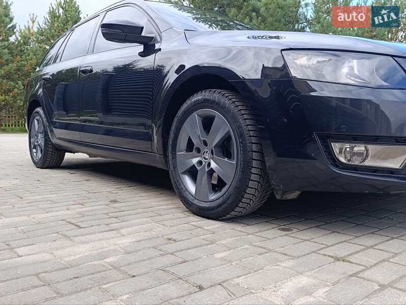 Універсал Skoda Octavia 2014 в Львові фото 3 Універсал Skoda Octavia 2014 в Львові