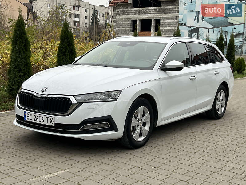 Универсал Skoda Octavia 2020 в Львове