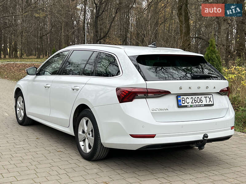 Универсал Skoda Octavia 2020 в Львове