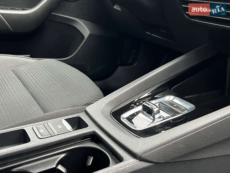 Универсал Skoda Octavia 2020 в Львове