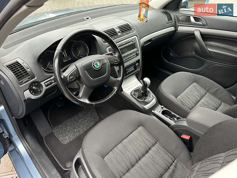 Універсал Skoda Octavia 2009 в Кам'янець-Подільському