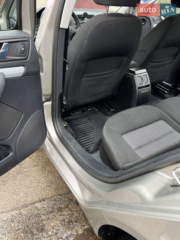 Лифтбек Skoda Octavia 2007 в Львове