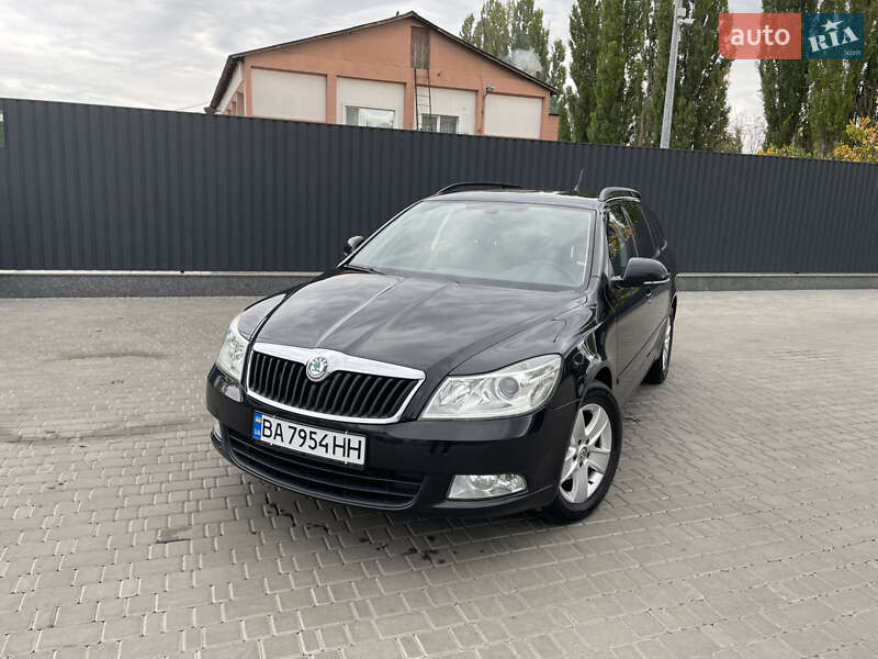 Универсал Skoda Octavia 2012 в Кропивницком