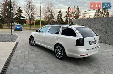 Универсал Skoda Octavia 2010 в Луцке