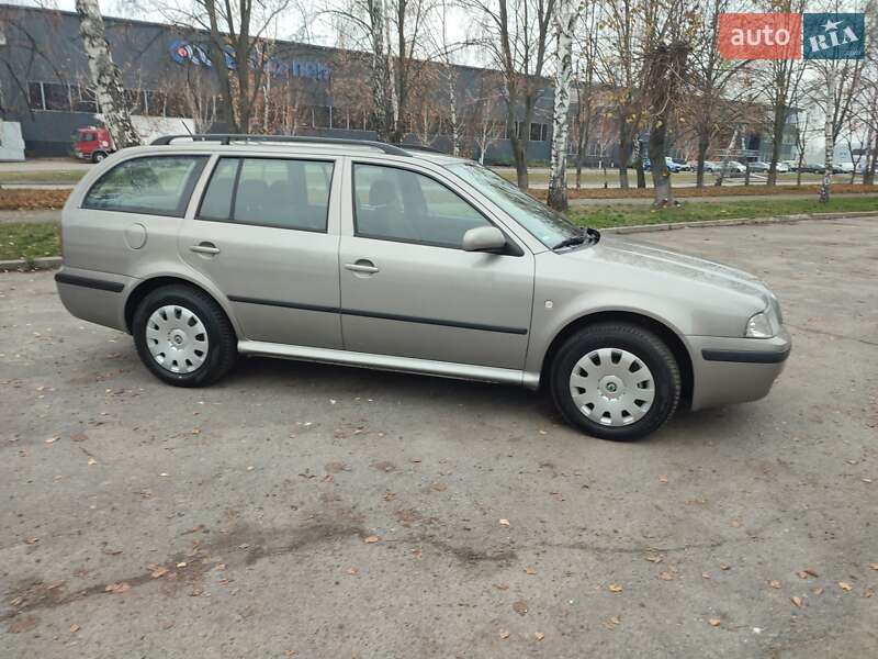 Универсал Skoda Octavia 2007 в Белой Церкви