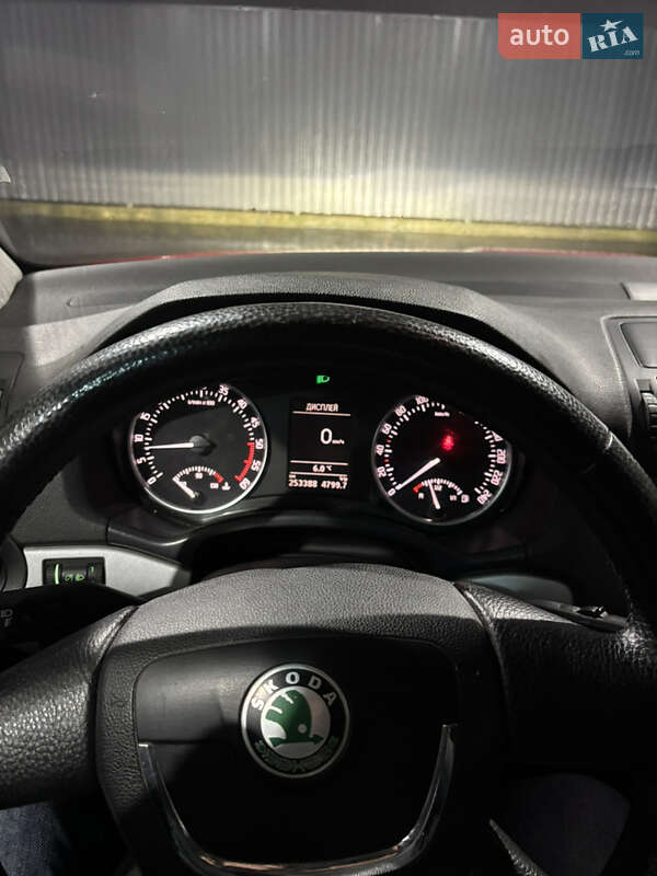 Универсал Skoda Octavia 2013 в Хмельницком фото 26 Универсал Skoda Octavia 2013 в Хмельницком