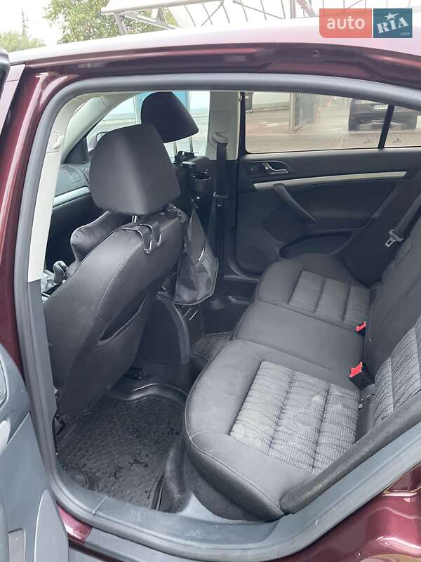 Лифтбек Skoda Octavia 2012 в Киеве