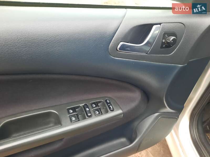 Универсал Skoda Octavia 2003 в Полтаве фото 35 Универсал Skoda Octavia 2003 в Полтаве