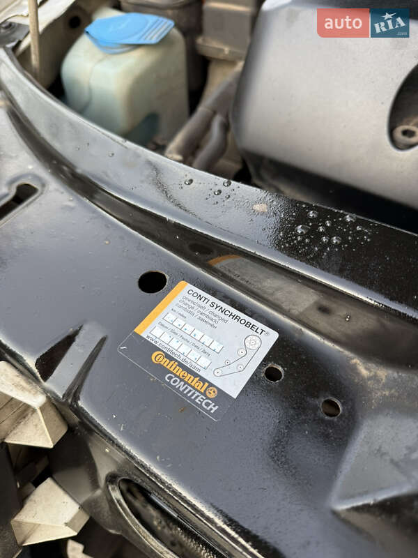 Лифтбек Skoda Octavia 1998 в Чернигове