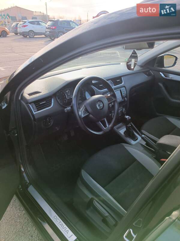 Универсал Skoda Octavia 2016 в Луцке