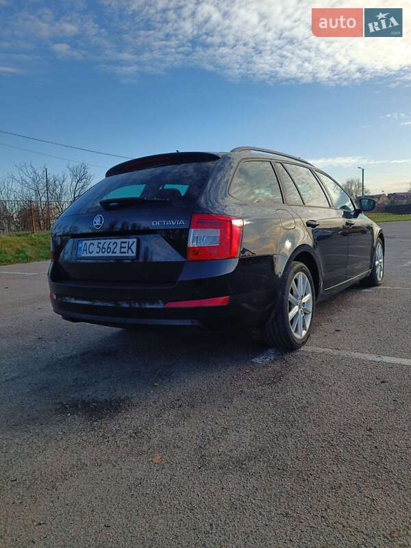 Универсал Skoda Octavia 2016 в Луцке