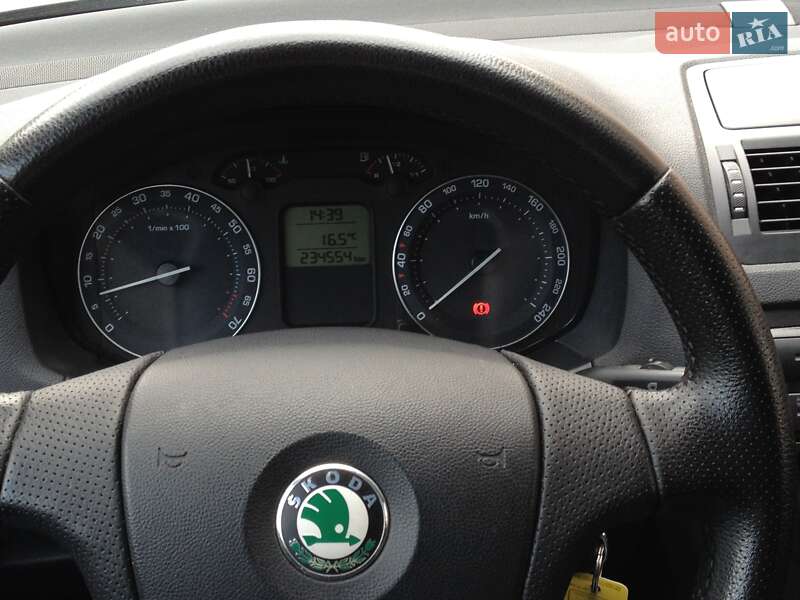 Лифтбек Skoda Octavia 2007 в Самборе