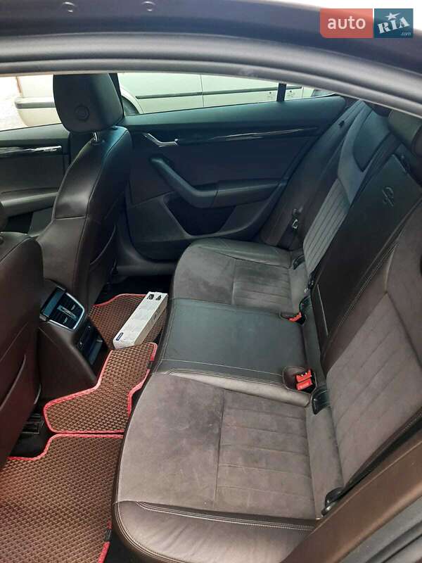 Ліфтбек Skoda Octavia 2016 в Хмельницькому