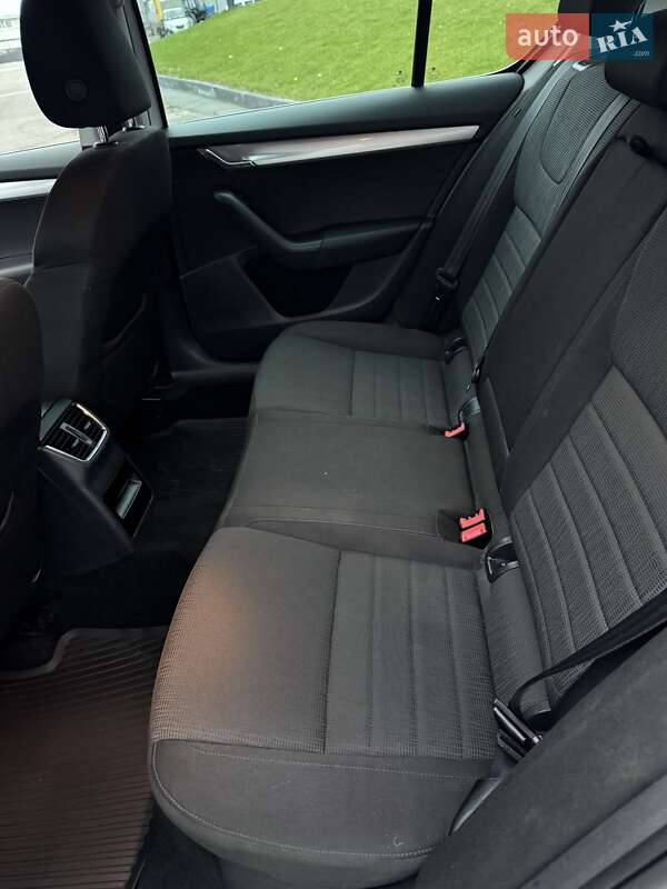 Ліфтбек Skoda Octavia 2013 в Києві