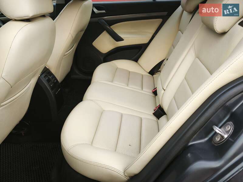 Ліфтбек Skoda Octavia 2007 в Львові