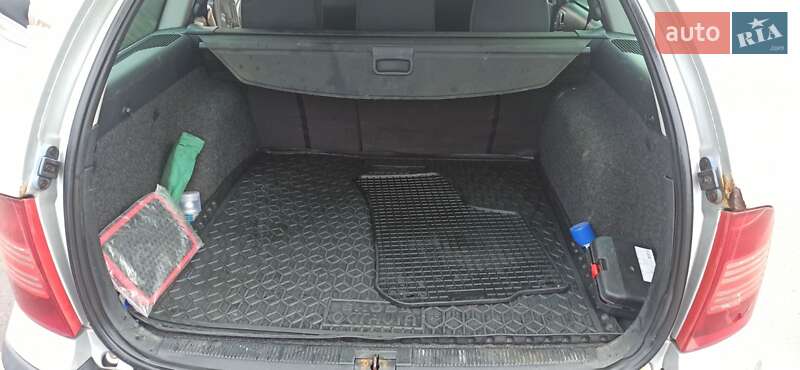 Универсал Skoda Octavia 2004 в Чернигове