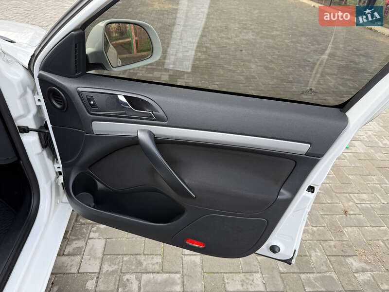 Лифтбек Skoda Octavia 2011 в Кривом Роге