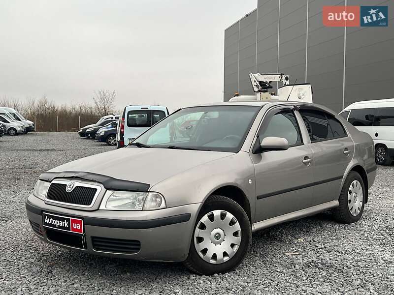 Лифтбек Skoda Octavia 2008 в Львове