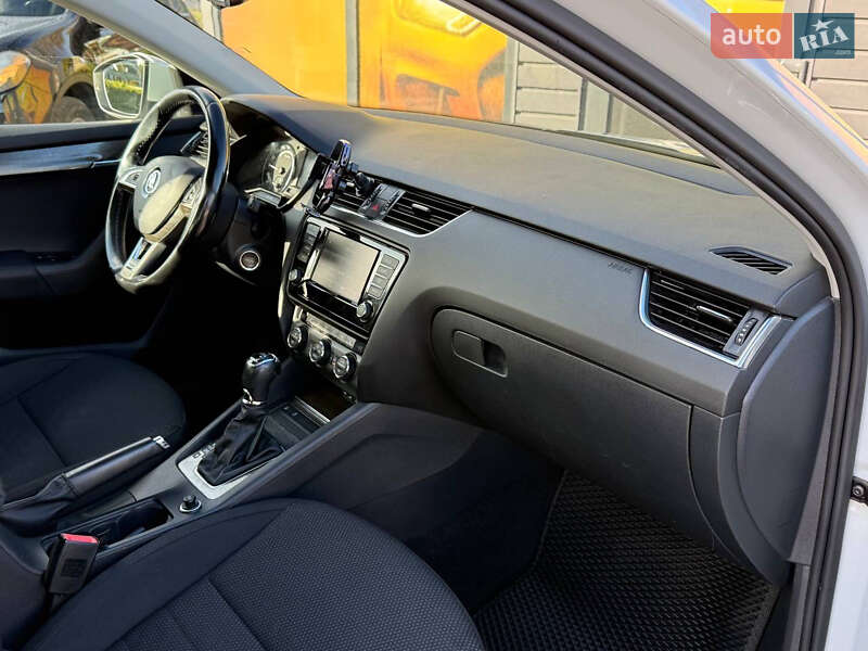 Универсал Skoda Octavia 2015 в Стрые фото 42 Универсал Skoda Octavia 2015 в Стрые