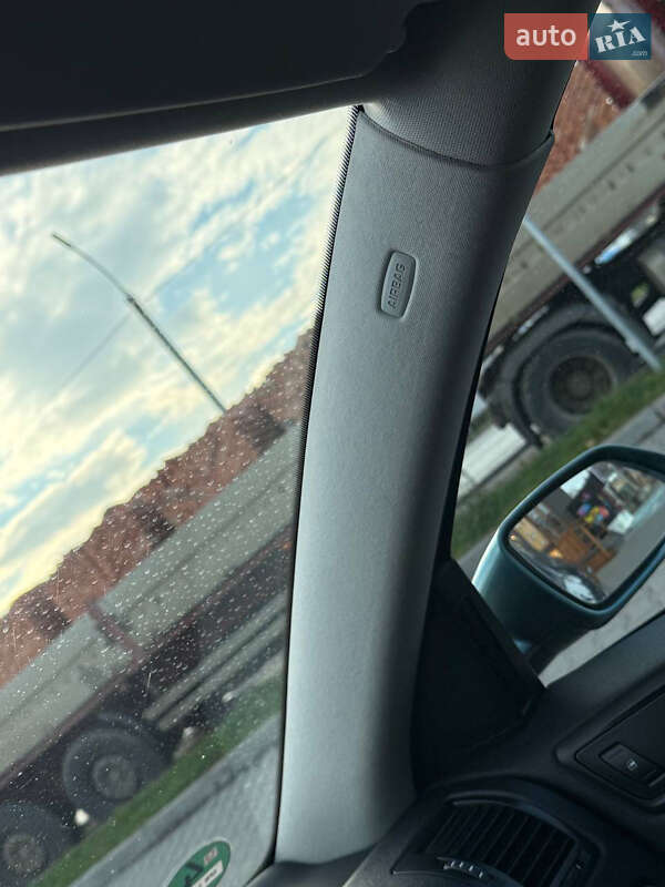 Универсал Skoda Octavia 2007 в Виннице