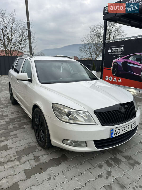 Универсал Skoda Octavia 2011 в Хусте