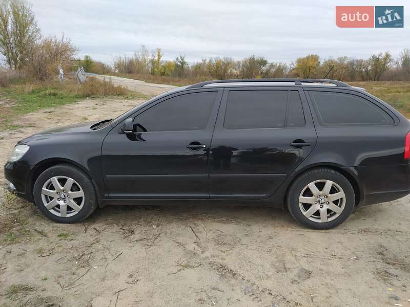 Универсал Skoda Octavia 2012 в Харькове фото 8 Универсал Skoda Octavia 2012 в Харькове