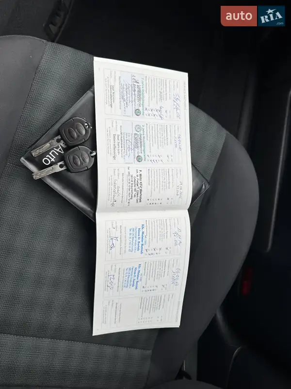 Универсал Skoda Octavia 2004 в Красилове документ