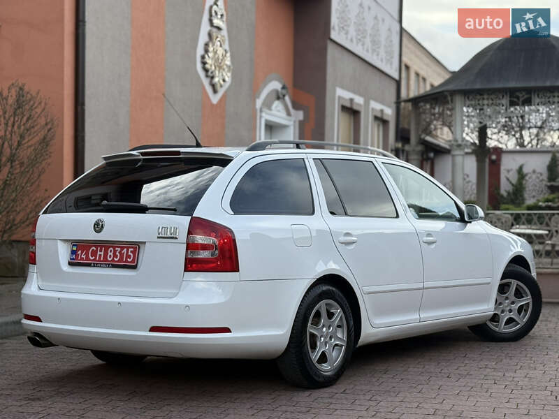 Универсал Skoda Octavia 2008 в Стрые
