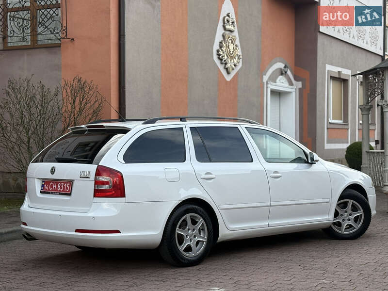 Универсал Skoda Octavia 2008 в Стрые
