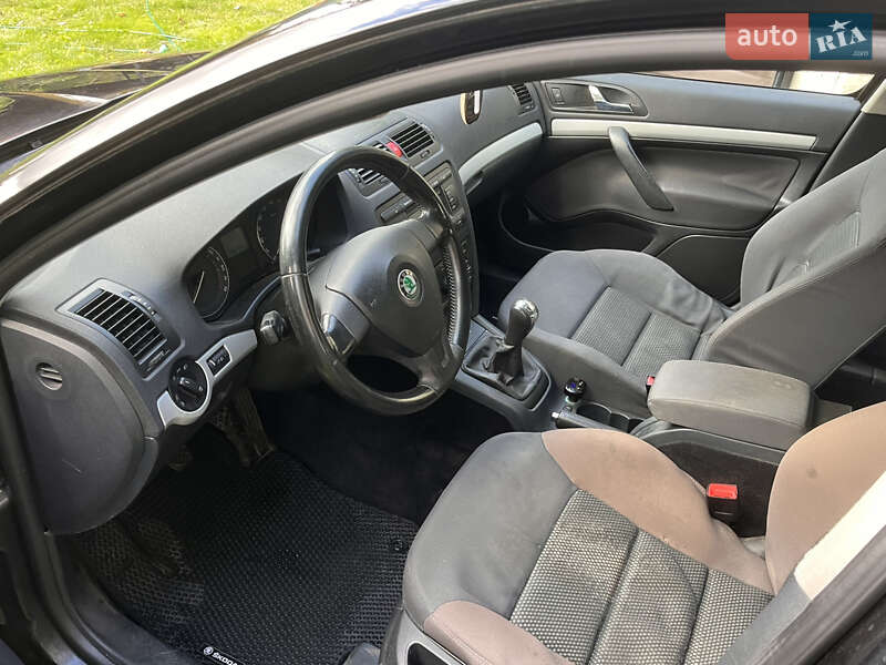 Универсал Skoda Octavia 2005 в Луцке