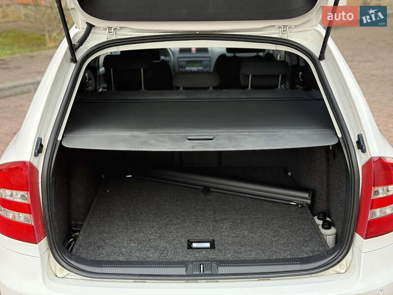 Универсал Skoda Octavia 2008 в Стрые