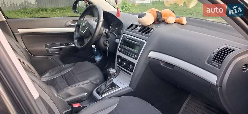 Лифтбек Skoda Octavia 2010 в Киеве фото 9 Лифтбек Skoda Octavia 2010 в Киеве