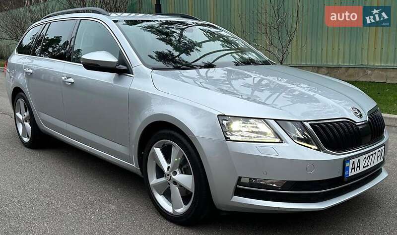 Универсал Skoda Octavia 2017 в Киеве фото 4 Универсал Skoda Octavia 2017 в Киеве