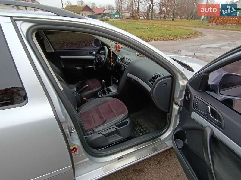 Універсал Skoda Octavia 2009 в Шостці фото 5 Універсал Skoda Octavia 2009 в Шостці