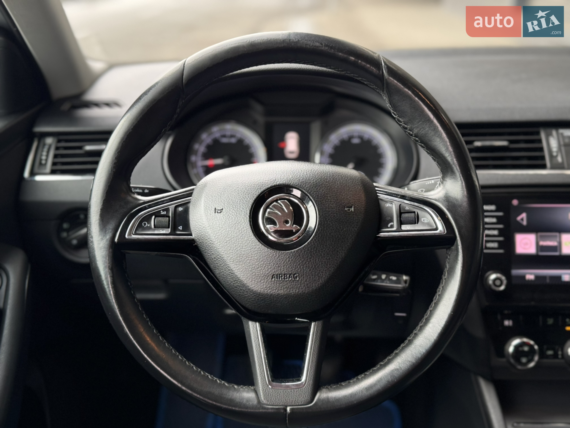 2017 Skoda Octavia - мініатюра 10