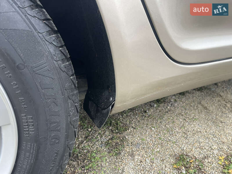 Лифтбек Skoda Octavia 2005 в Умани