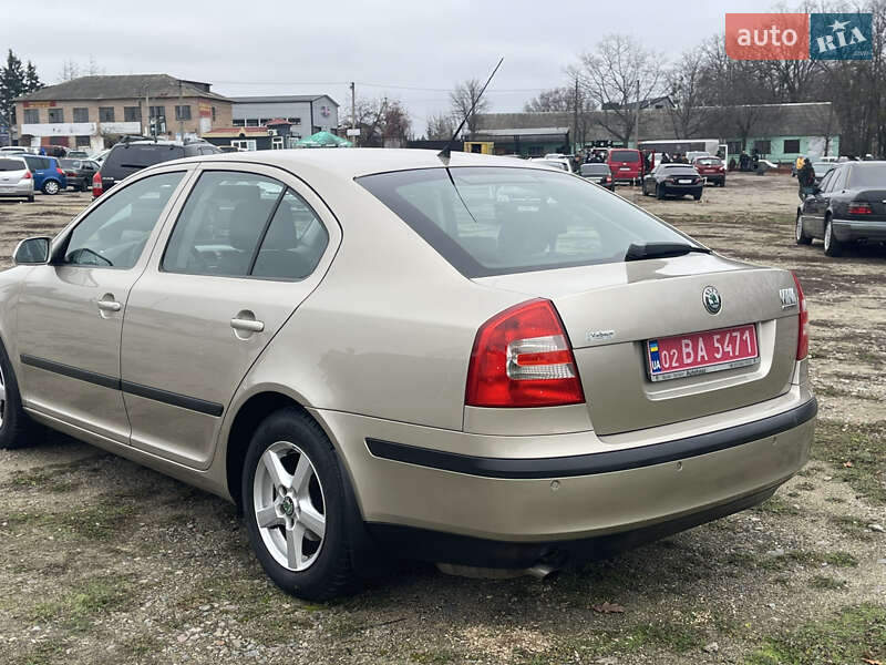 Лифтбек Skoda Octavia 2005 в Умани