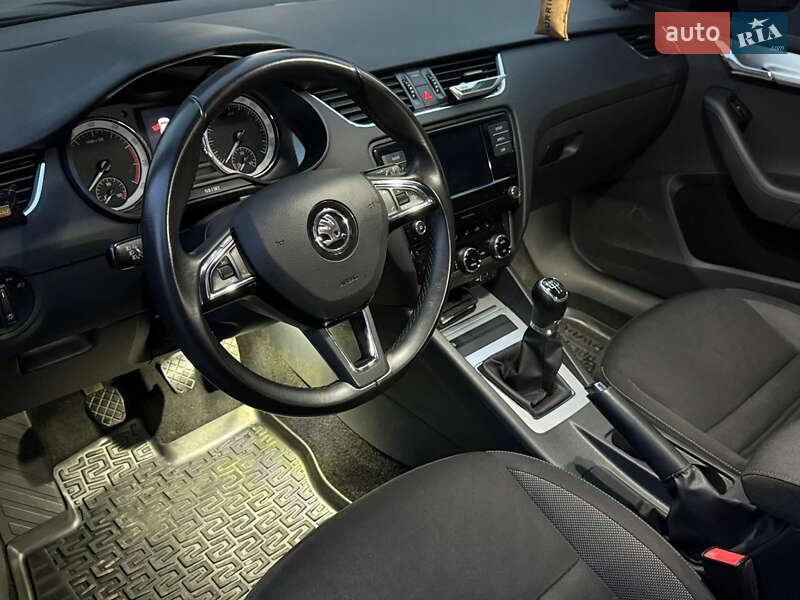 Ліфтбек Skoda Octavia 2018 в Дніпрі фото 13 Ліфтбек Skoda Octavia 2018 в Дніпрі