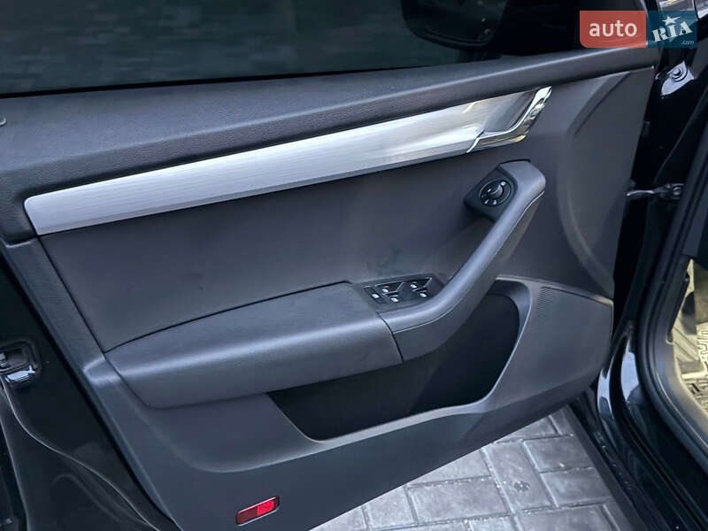 Ліфтбек Skoda Octavia 2018 в Дніпрі фото 16 Ліфтбек Skoda Octavia 2018 в Дніпрі