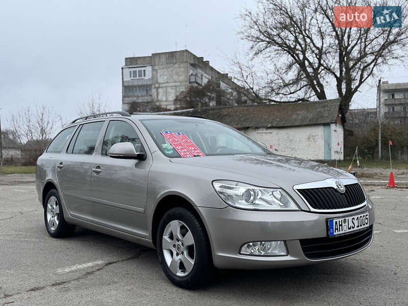 Универсал Skoda Octavia 2009 в Умани