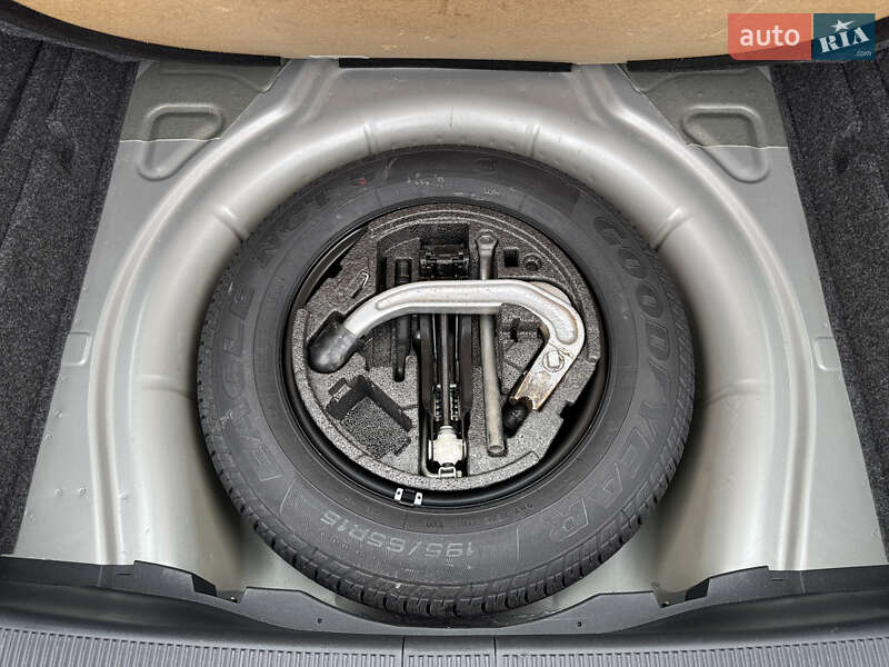 Универсал Skoda Octavia 2009 в Умани