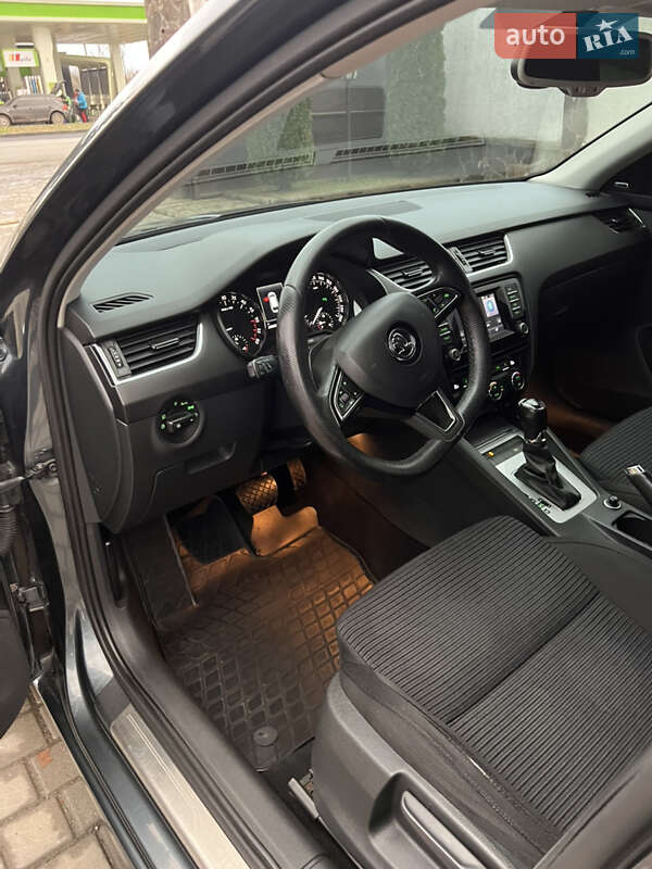 Универсал Skoda Octavia 2014 в Мукачево