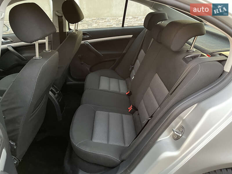 Лифтбек Skoda Octavia 2007 в Луцке