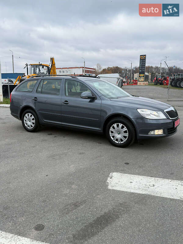 Универсал Skoda Octavia 2009 в Виннице