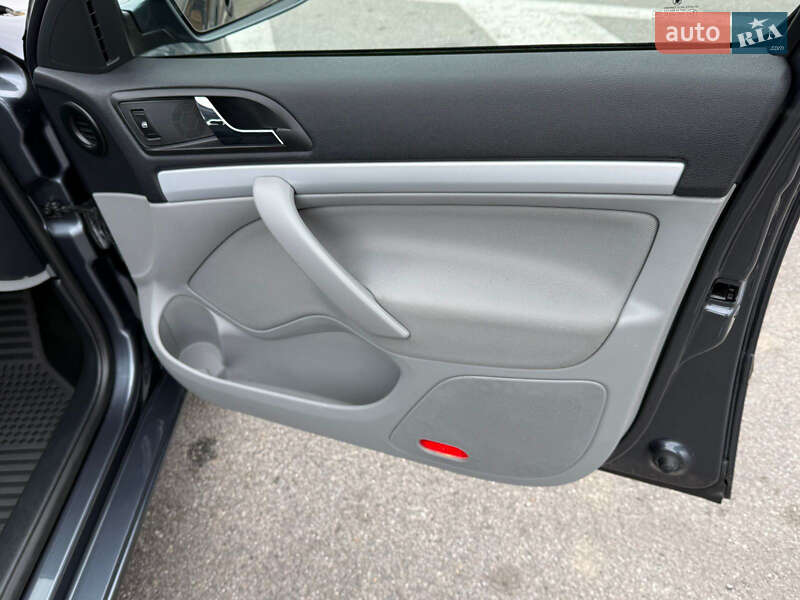 Универсал Skoda Octavia 2009 в Виннице