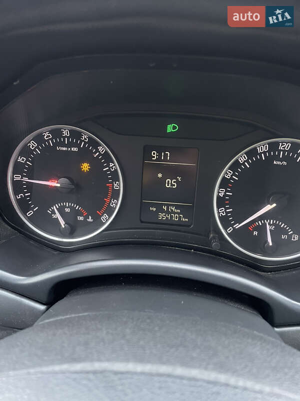 Лифтбек Skoda Octavia 2012 в Ивано-Франковске фото 3 Лифтбек Skoda Octavia 2012 в Ивано-Франковске