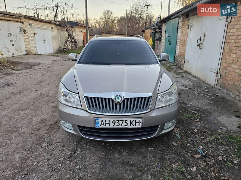 Универсал Skoda Octavia 2011 в Марганце фото 6 Универсал Skoda Octavia 2011 в Марганце